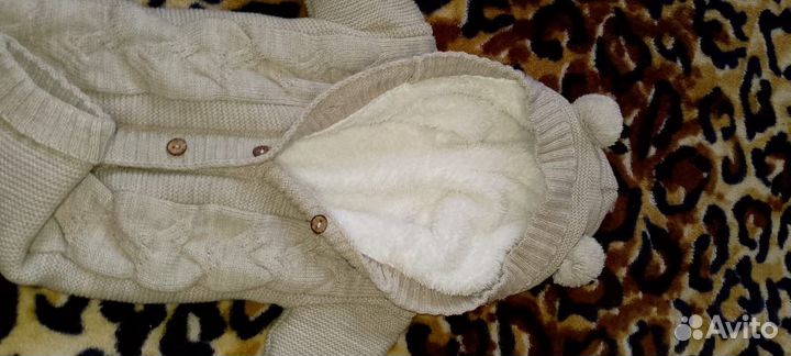 Вязанный костюм для новорожденных