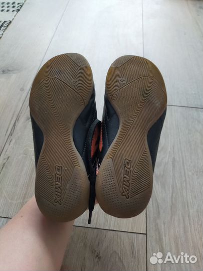 Футбольные бутсы р.32 demix