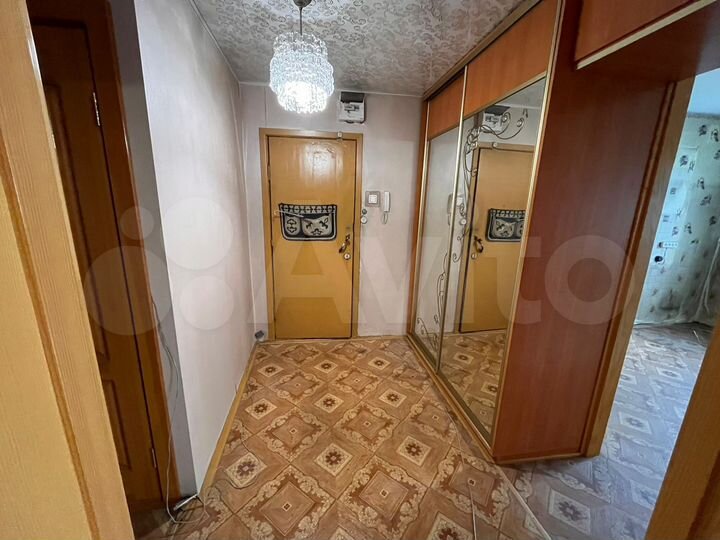 3-к. квартира, 61 м², 2/5 эт.