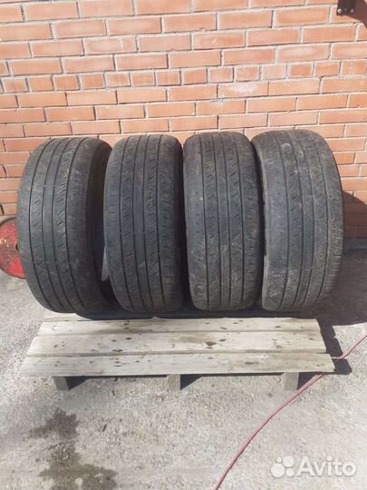 Dunlop Grandtrek PT2A 285/50 R20