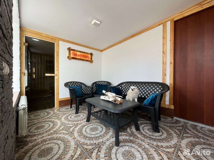 Баня на дровах с бассейном и джакузи