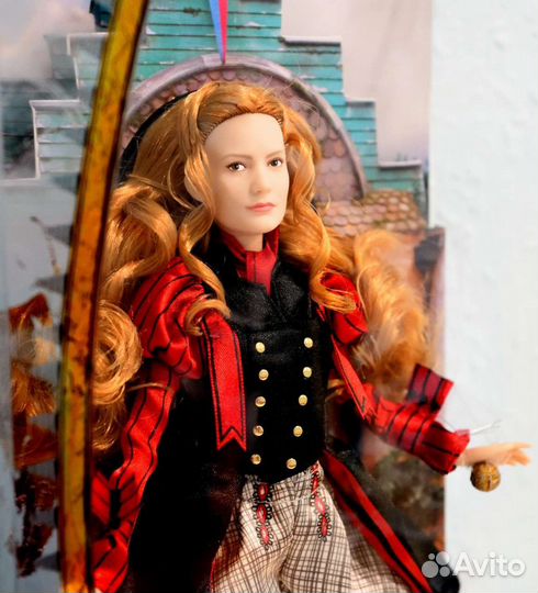 Дисней Алиса, Алиса в Зазеркалье