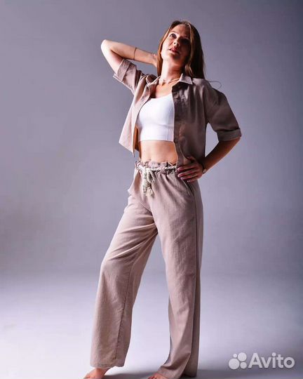 Брючный костюм женский