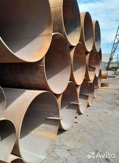 Труба 1220 б/у бывшая в употреблении