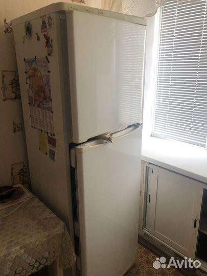 Холодильник Stinol 110