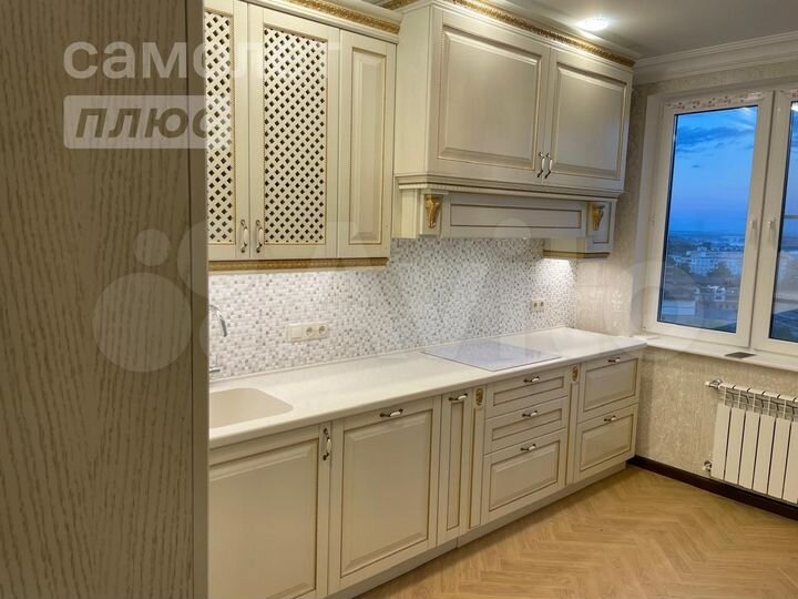 2-к. квартира, 69,7 м², 13/17 эт.