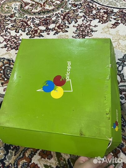 Стеклянные тарелки