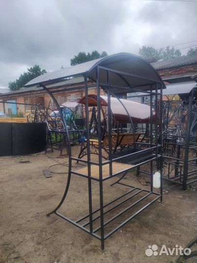 Мангал с крышей новинка