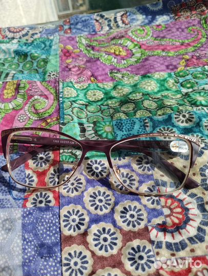 Очки для зрения +1