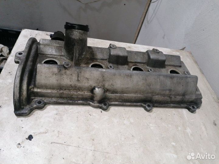 Крышка головки блока цилиндров левая Toyota