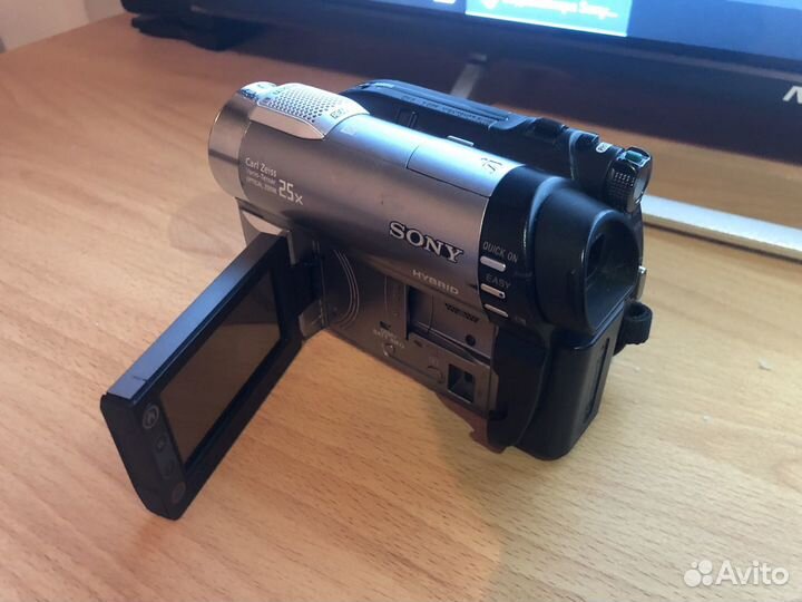 Видеокамера sony