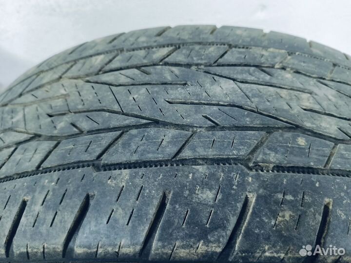Continental CrossContact LX 215/60 R17 96H