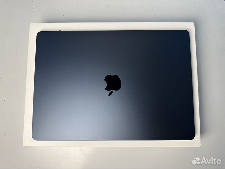 MacBook Air 15 2023 256Gb идеал, 20 циклов, чек