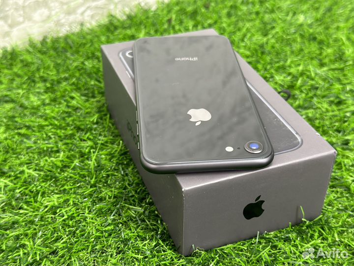 iPhone 8 64 Gb