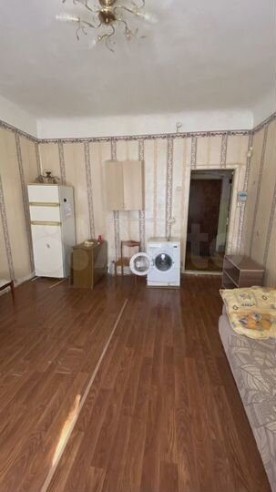 Комната 20 м² в 5-к., 1/2 эт.