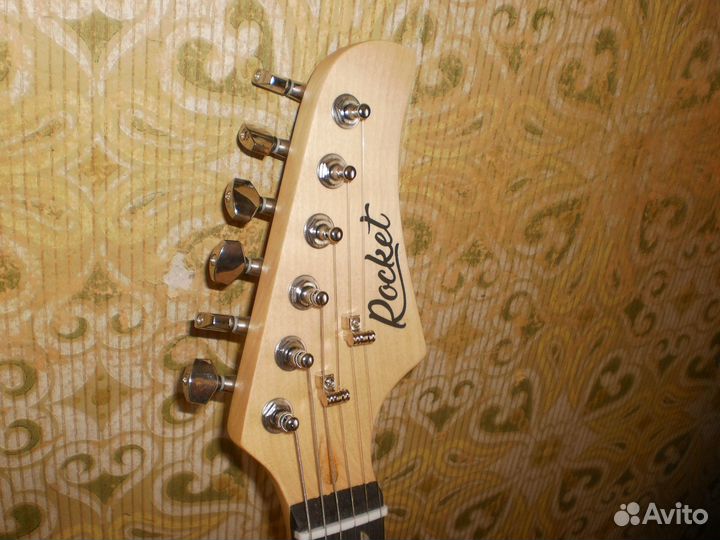 Электрогитара,комбо + полный компл