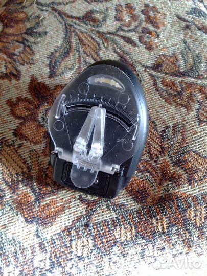 Зарядное устройство для аккумуляторных батареек аа