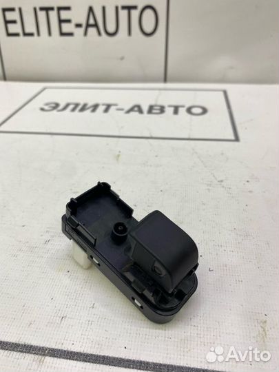 Кнопка стеклоподъемника задняя правая Mazda 6 GJ