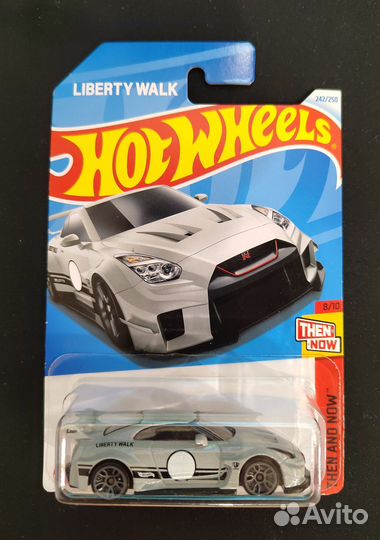 Hot wheels nissan 35gt-rr