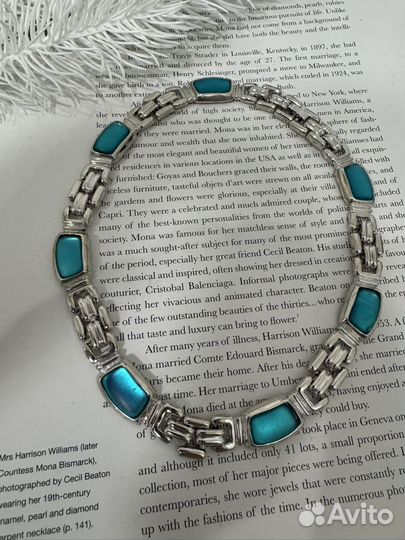 Винтажное колье с кабошонами