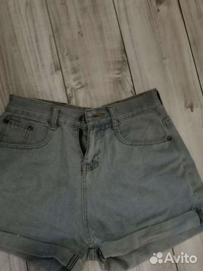 Джинсовые шорты S, M