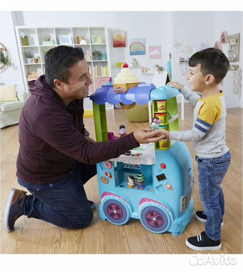 Набор игровой Play-Doh Фургон с мороженым