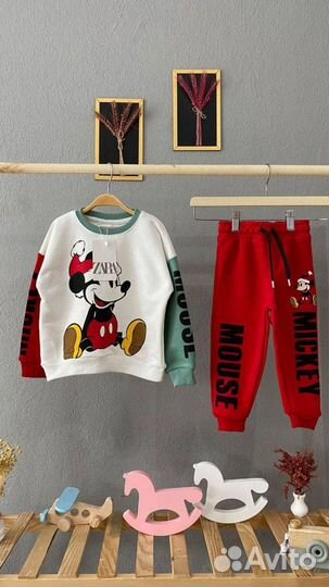 Спортивный костюм детский.zara.новый