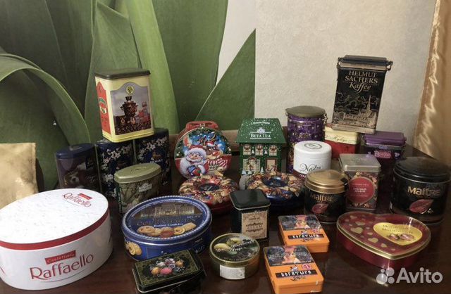 Жестяная банка из под чая