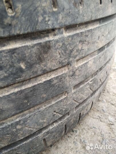 Kinforest KF-550 245/45 R19 98Y