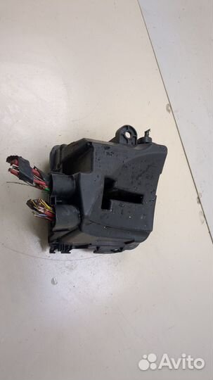 Блок предохранителей Dacia Sandero 2012, 2015