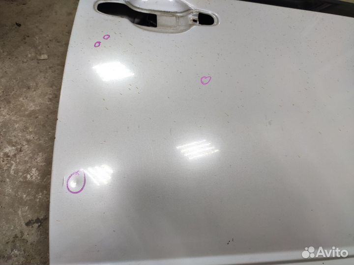 Дверь передняя правая Toyota Estima