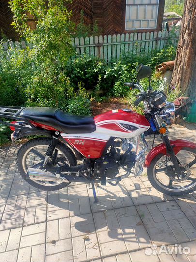 Продам мопед Мотоленд