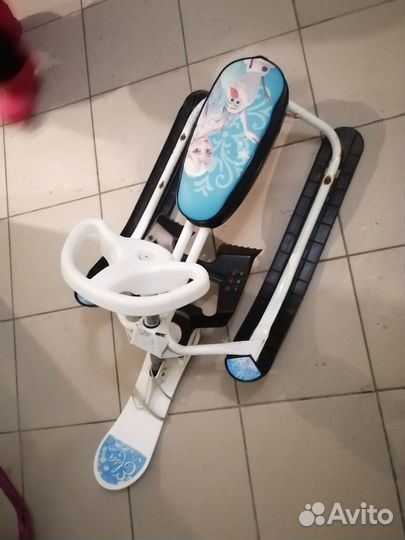 Детский снегокат бу