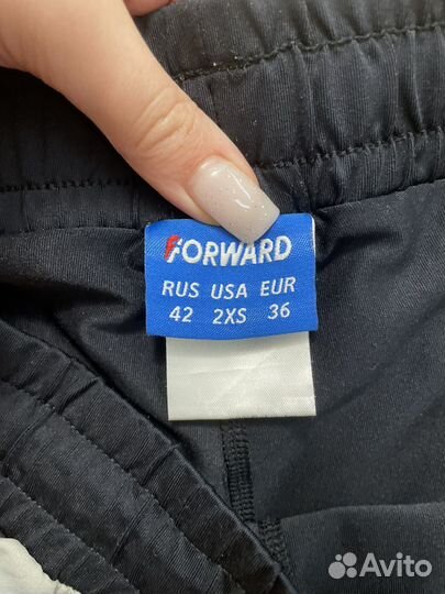 Шорты спортивные женские