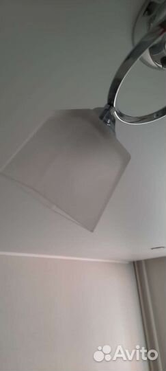 Люстра потолочная (состояние новой)
