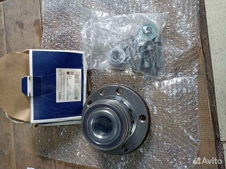 Ступица передняя VW T5 original