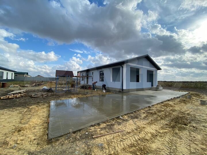 Дом 111 м² на участке 5 сот.