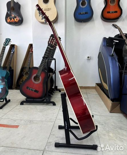 Акустическая гитара 40 красная