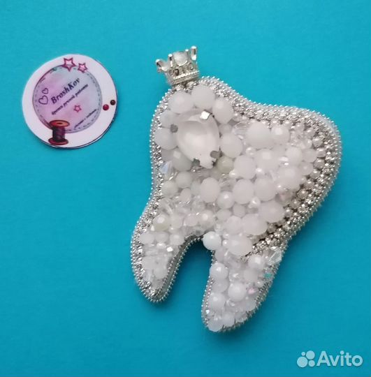 Брошь ручной работы