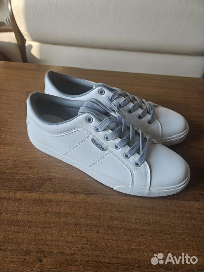 Мужские кроссовки