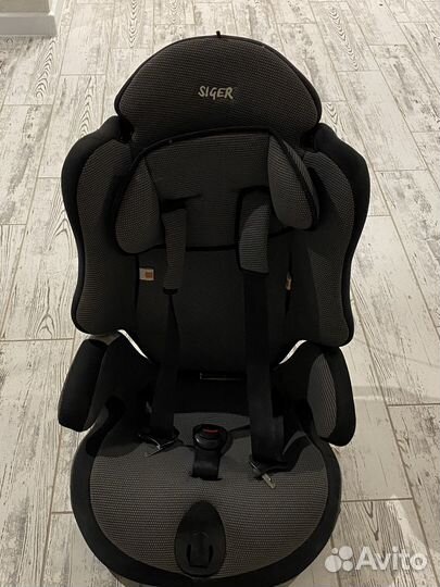 Детское авто кресло