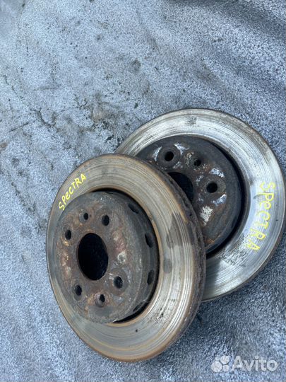 Тормозной диск Kia Spectra