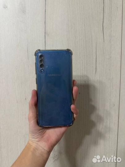 Samsung Galaxy A50, 6/128 ГБ