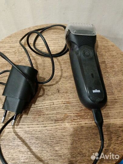 Машинка для стрижки волос наголо.braun.Рабочая