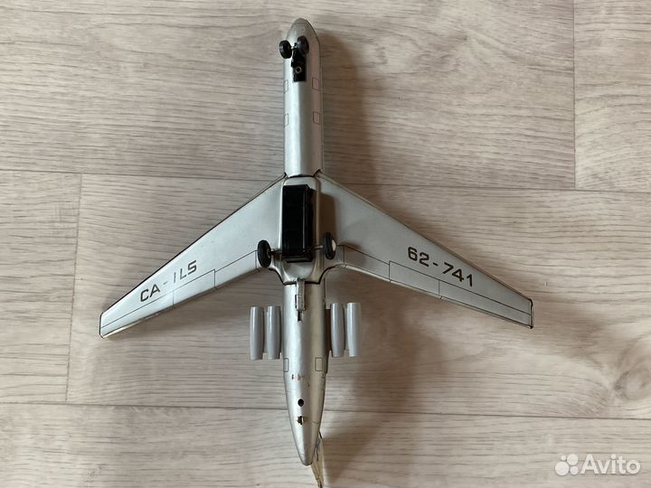 Модель самолета СССР винтаж игрушка