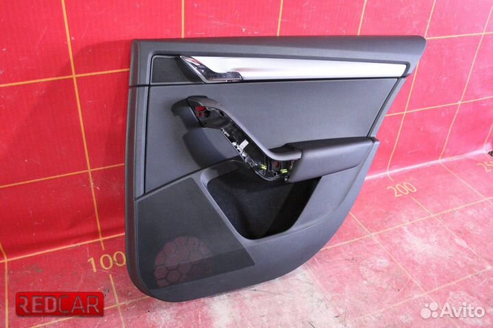 Обшивка двери задней прав Skoda Octavia 3 A7 (13)