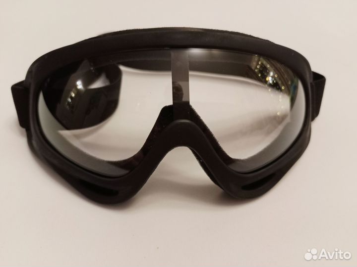 Защитные очки рабочие