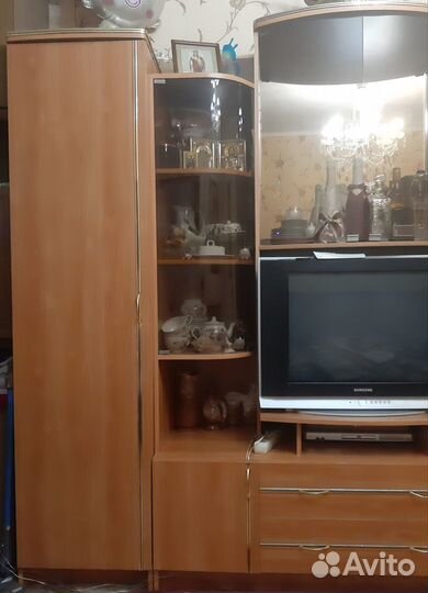 Стенка в гостиную со шкафом