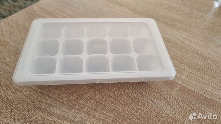 Форма для льда с крышкой