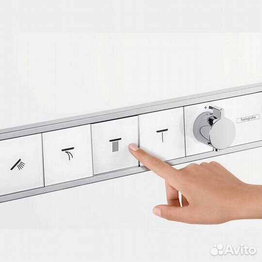 Термостат Hansgrohe RainSelect на 4 потребителя 15